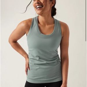 Athleta Momentum Seamless Tank